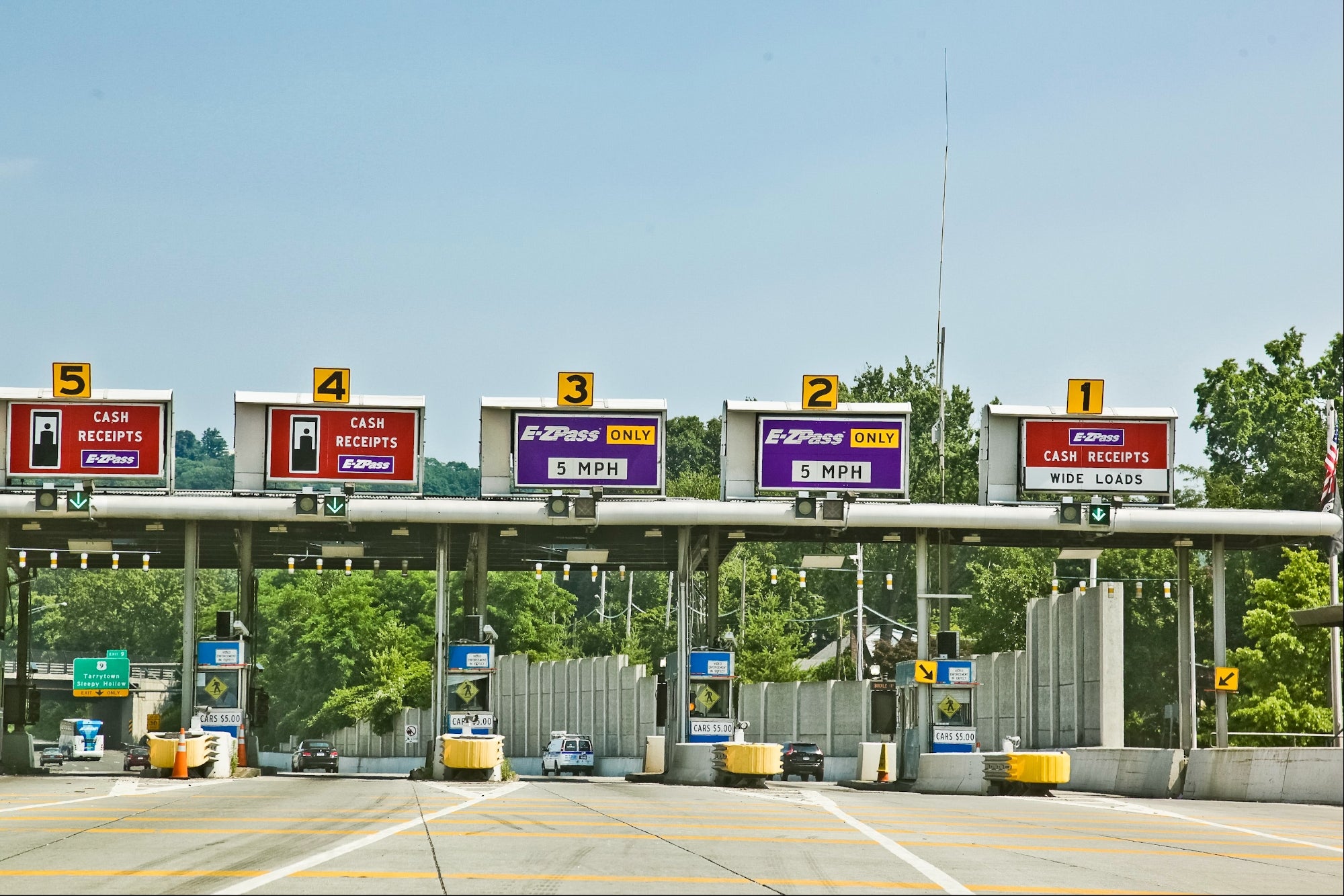 Apple and Android Appear Powerless Against Toll Scam Texts