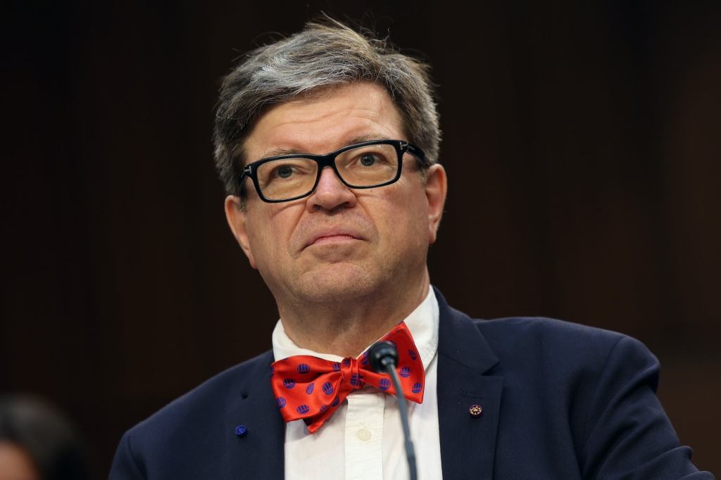 Ex-Meta AI Chief Slams New Boss as 'Young' and 'Inexperienced'